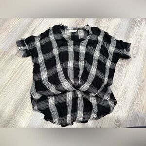 Universal Thread Black and White Plaid Blouse